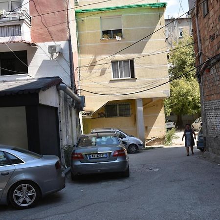 Absolute Blloku Apartment Tirana Kültér fotó