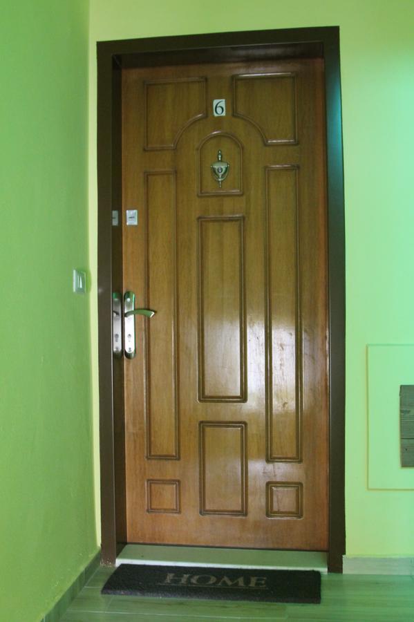 Absolute Blloku Apartment Tirana Kültér fotó