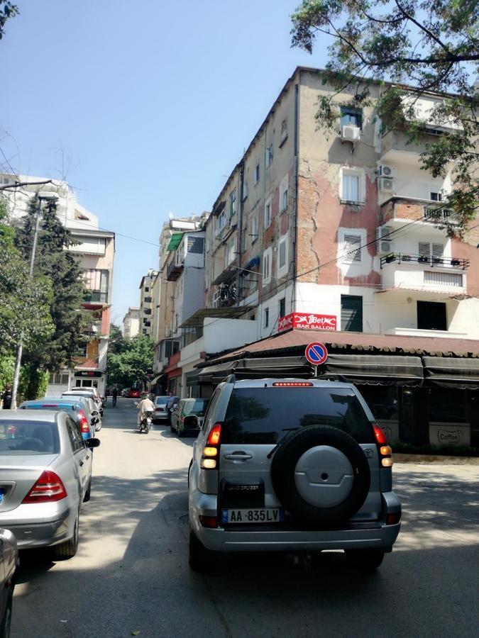 Absolute Blloku Apartment Tirana Kültér fotó